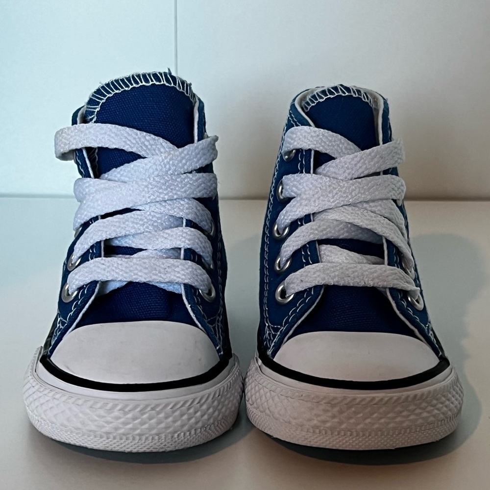 Converse infant/toddler AllStat Hi Snorkel Blue 3C gently worn.